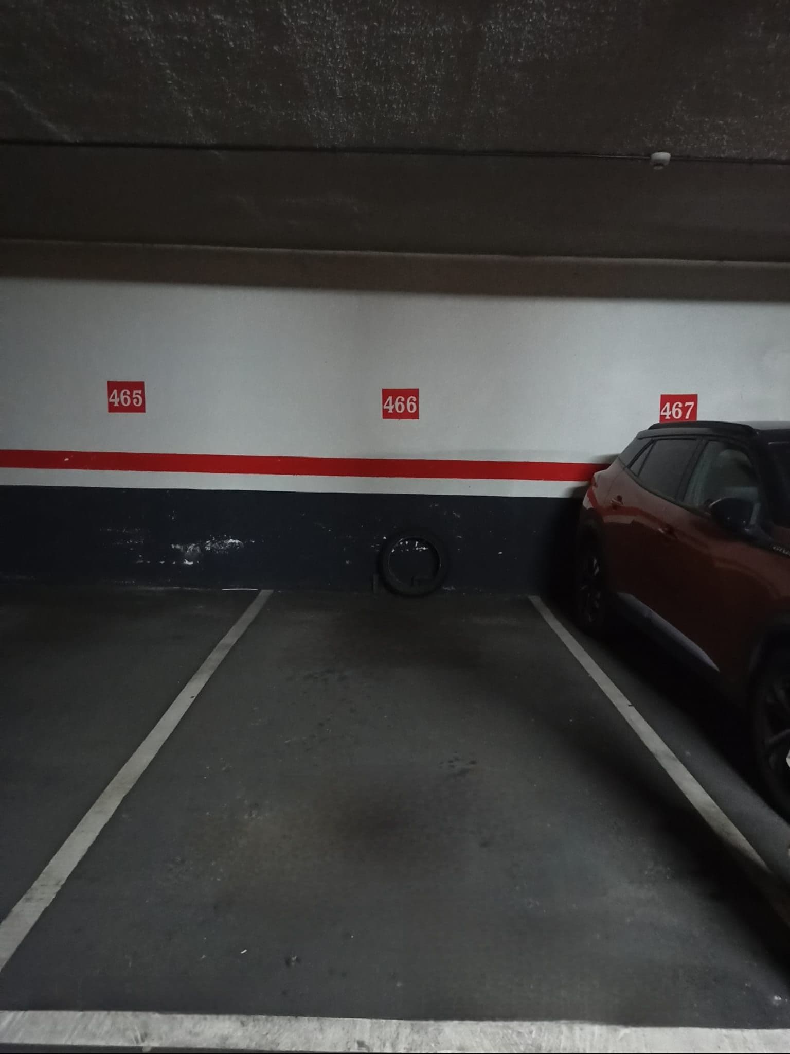 Parking — C. de los Morales, 10, Carabanchel, 28054 Madrid, España parking spot