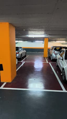 Parking space in Av. d'Eduard Maristany, 23, Sant Adrià de Besòs — photo 1