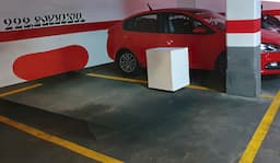 Parking space in Av. de Manuel de Falla, 12, Campanar, Valencia — photo 1
