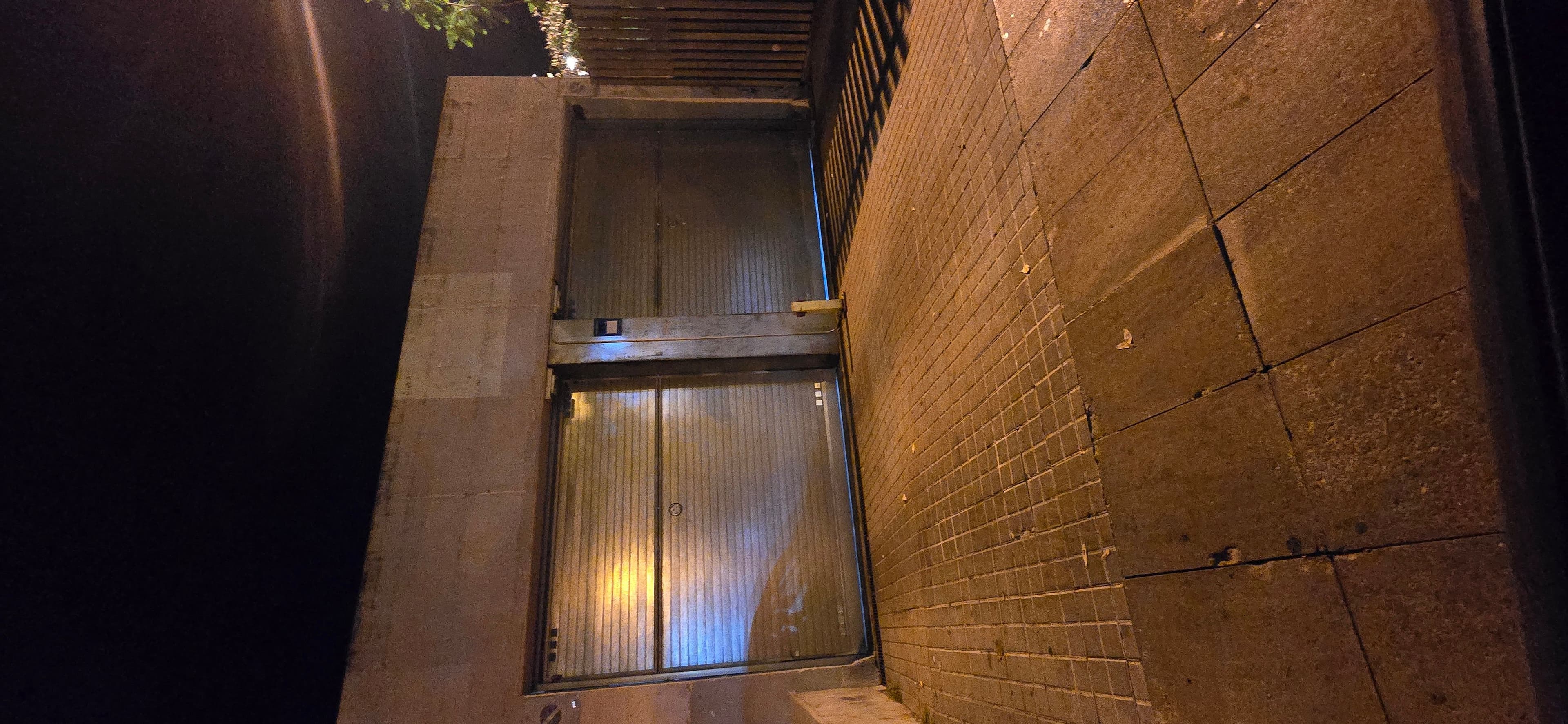 Parking — Carrer de la Batllòria, 20, 08917 Badalona, Barcelona, España parking spot