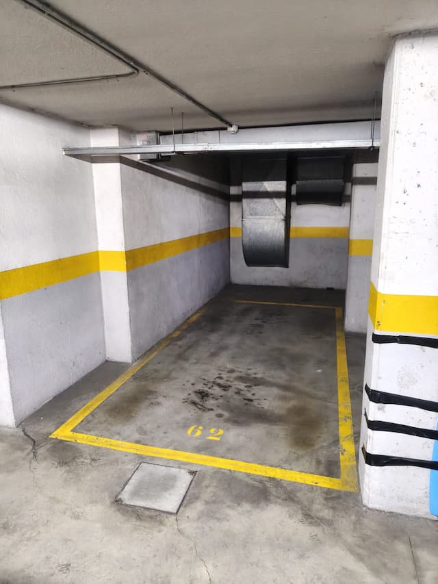 Plaza de garaje en P.º Talleres, 4, Villaverde, Madrid — foto 1