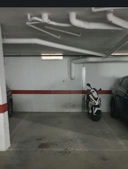 Parking space in C. Merced, 41, Jerez de la Frontera — photo 1