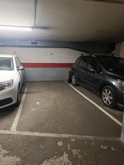 Parking space in Via Favència, Nou Barris, Barcelona — photo 1