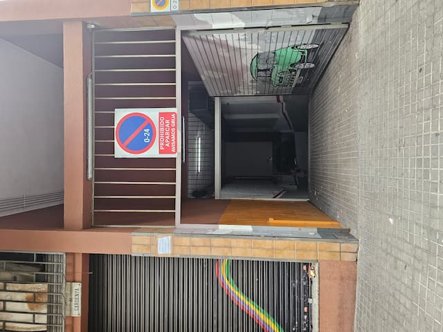 Parking space in Carrer de Sardenya, 256, Eixample, Barcelona — photo 1