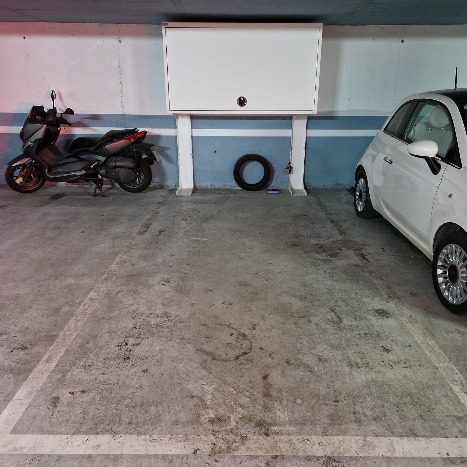 Parking Pg. de l'Albereda, 65, Camins al Grau, 46023 Valencia, España parking spot