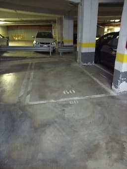 Parking space in C. de los Bascones, Tetuán, Madrid — photo 1