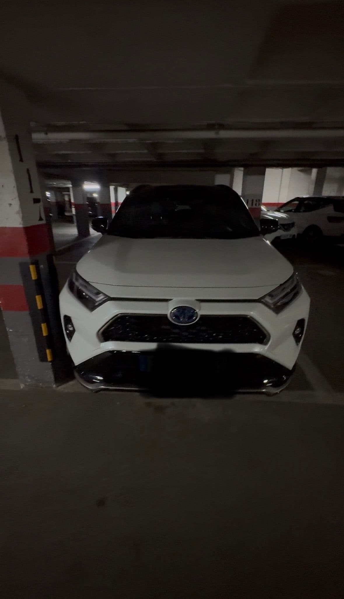 Parking — Calle Mar Menor, 15, 30009 Murcia, España parking spot
