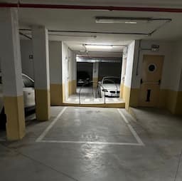 Parking space in C. de Perseo, 5, Móstoles — photo 1