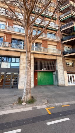 Plaza de garaje en Carrer del Consell de Cent, 601, Sant Martí, Barcelona — foto 1