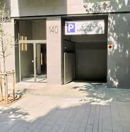 Parking space in Carrer de Rocafort, 142, Eixample, Barcelona — photo 1