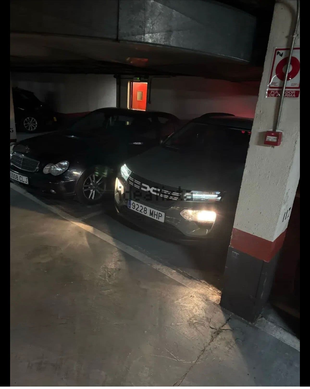 Parking — Av. de Europa, 43A, 28915 Leganés, Madrid, España parking spot