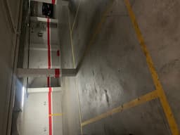 Parking space in C. del Lago de Sanabria, 4, Valladolid — photo 1