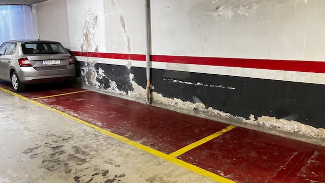 Plaza de garaje en Carrer de Manila, 59, Les Corts, Barcelona — foto 1