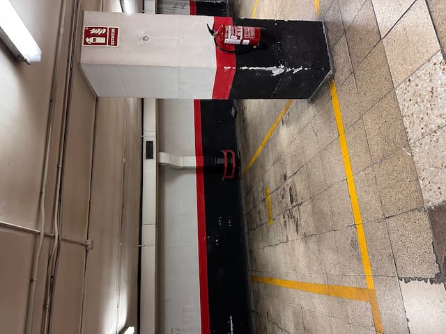 Plaza de garaje en C. de Evaristo San Miguel, 8, Moncloa - Aravaca, Madrid — foto 1