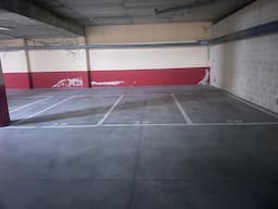 Plaza de garaje en C. del Planeta Saturno, 9, Parla — foto 1