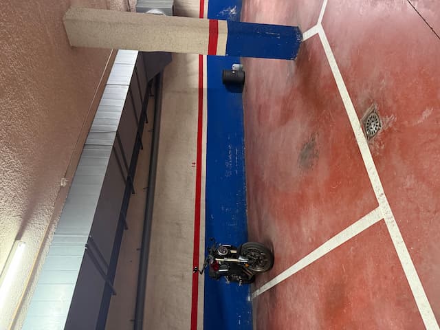 Plaza de garaje en Via Europa, 173, Mataró — foto 1