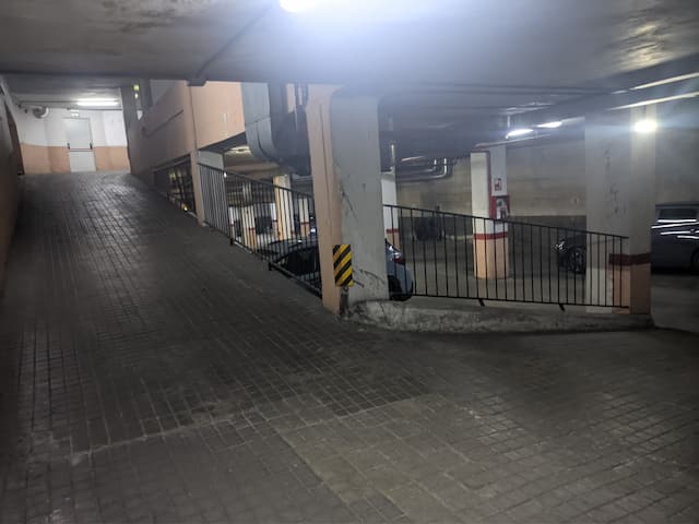 Plaza de garaje en Ronda de Segovia, 25, Centro, Madrid — foto 1