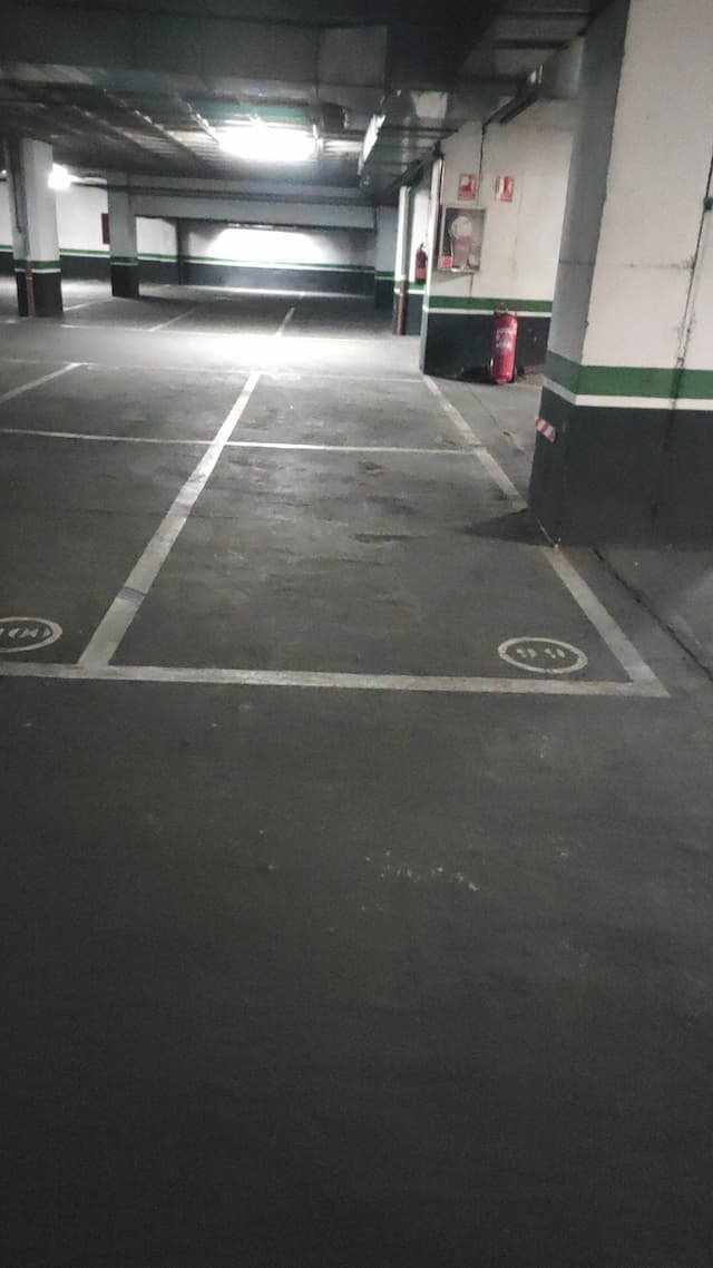 Plaza de garaje en Calle de Julián Camarillo, 7, San Blas-Canillejas, Madrid — foto 1