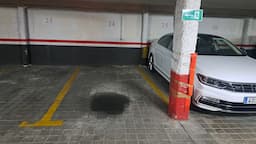 Plaza de garaje en Avenida de Manoteras, Hortaleza, Madrid — foto 1