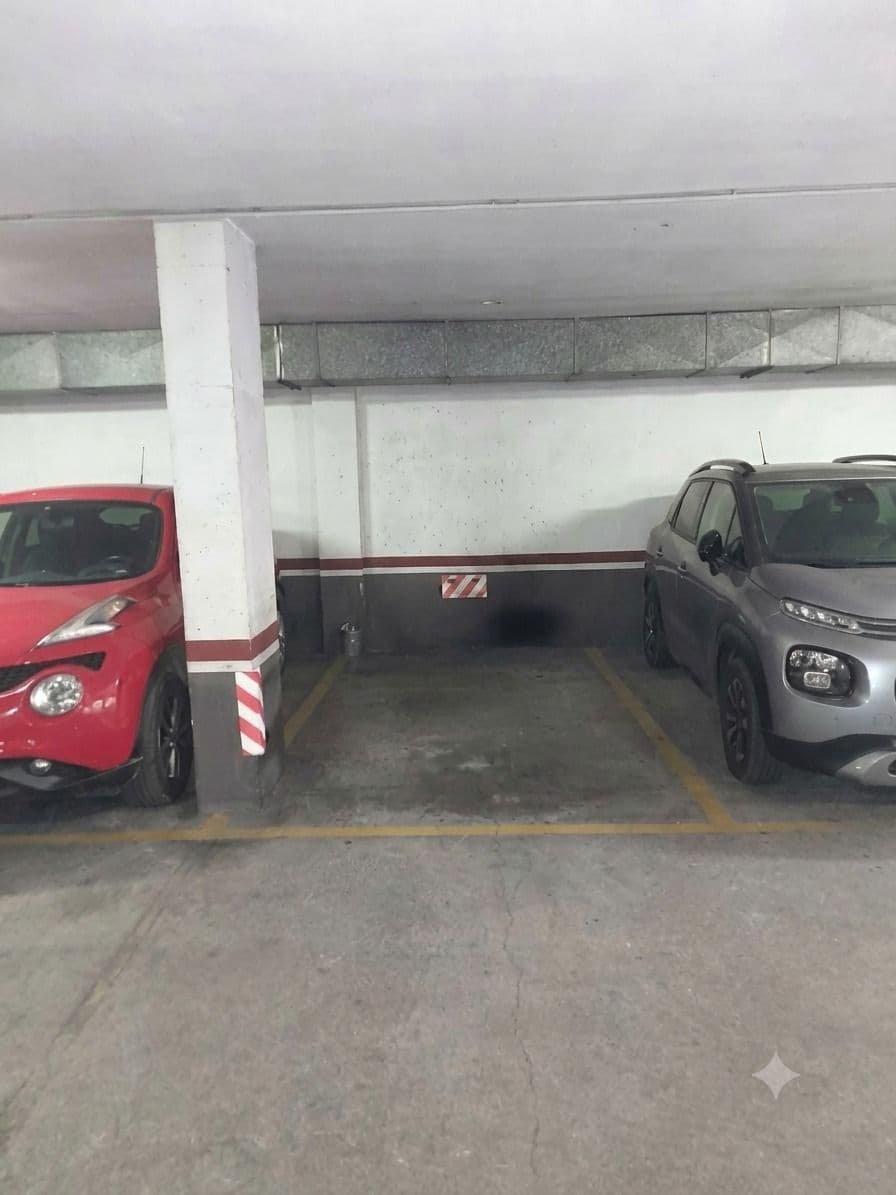 Parking - Carrer de Casp 126 CP 08013 parking spot
