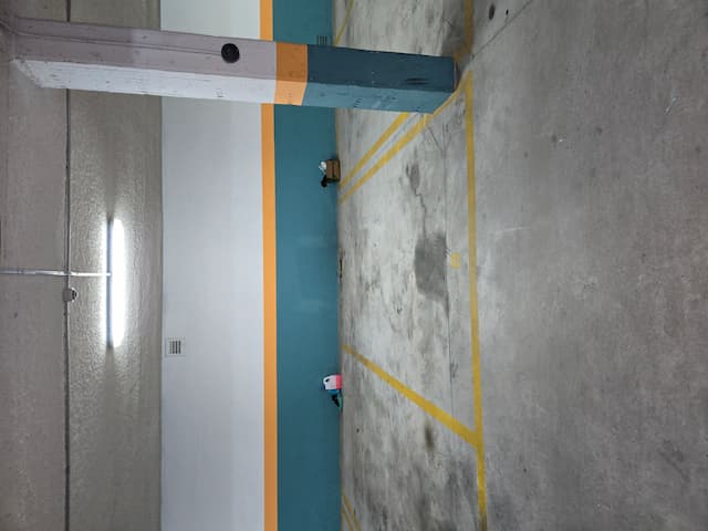 Plaza de garaje en C. Talamanca del Jarama, 9, Villa de Vallecas, Madrid — foto 1