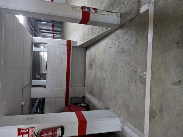 Plaza de garaje en Carrer Mallorca, 51, Sant Boi de Llobregat — foto 1