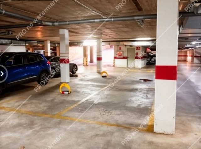 Parking space in Av. de Emilio Lemos, 42, Sevilla — photo 1
