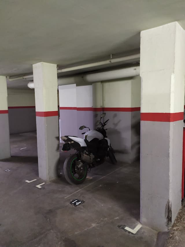 Plaza de garaje en Carrer de Rocafort, 239, Eixample, Barcelona — foto 1