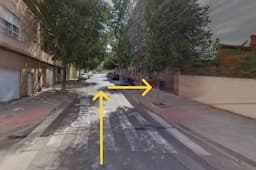 Parking space in Carrer José Chaix, 2, Xàtiva — photo 1