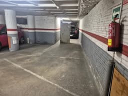 Parking space in Carrer de Concepción Arenal, 134, Sant Andreu, Barcelona — photo 1