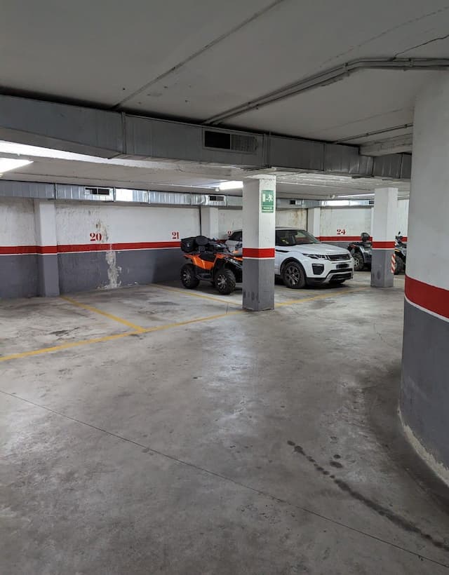 Plaza de garaje en Gta. del Gral. Álvarez de Castro, Chamberí, Madrid — foto 1