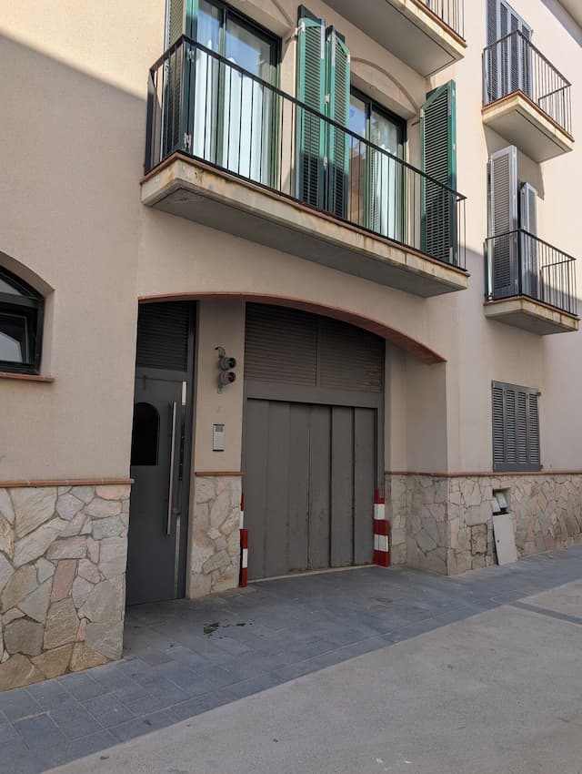 Plaza de garaje en Carrer de Santa Maria, 7, Tamariu — foto 1