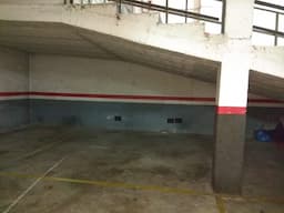 Parking space in Carrer de Finestrelles, 25, Sant Andreu, Barcelona — photo 1