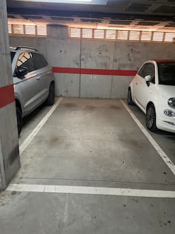 Parking space in Carrer de Tres Torres, 75, Granollers — photo 1