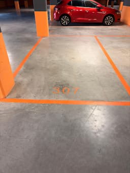 Parking space in Av de Somosierra, 8, San Sebastián de los Reyes — photo 1