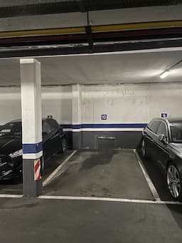 Plaza de garaje en Av. de Europa, 17, Pozuelo de Alarcón — foto 1