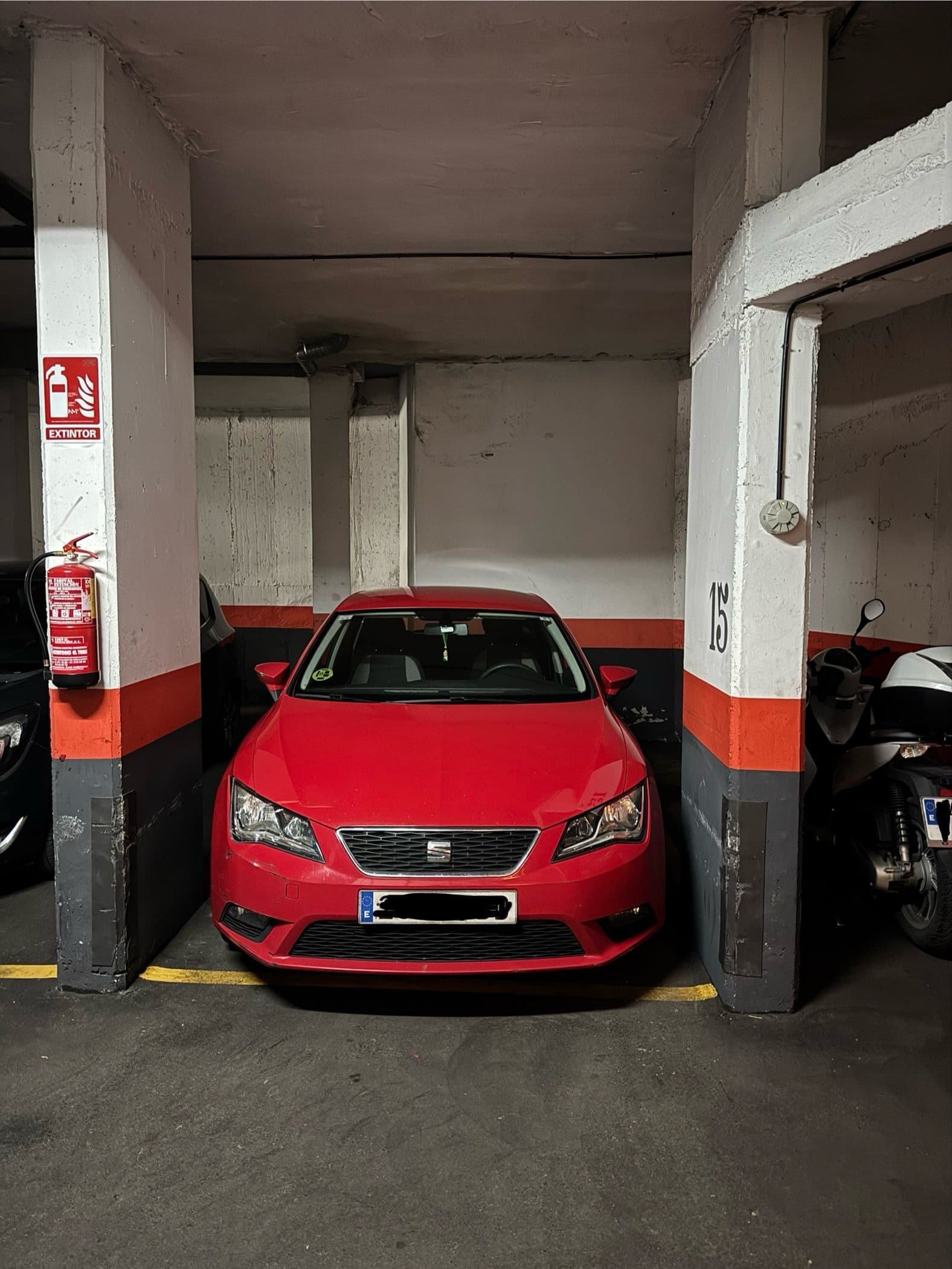 Parking — C. Goiri, 1, Tetuán, 28039 Madrid, España parking spot