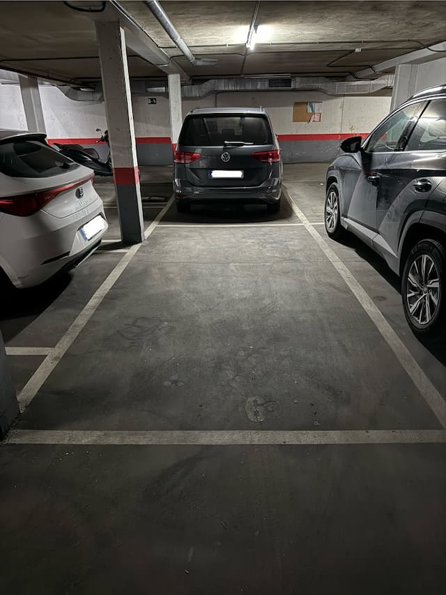 Plaza de garaje en Cam. de la Suerte, 32, Villa de Vallecas, Madrid — foto 1