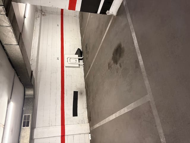 Plaza de garaje en Carrer de Còrsega, 505, Gràcia, Barcelona — foto 1