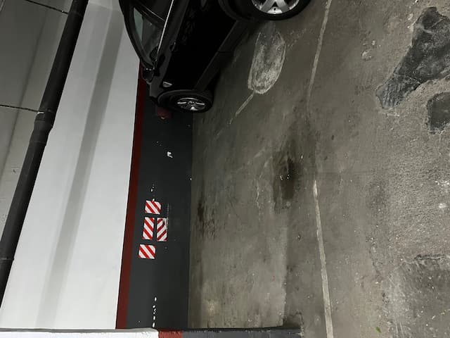 Plaza de garaje en Rambla de Badal, 68, Sants-Montjuïc, Barcelona — foto 1