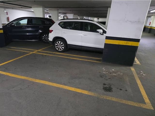 Plaza de garaje en Carrer d'Arquímedes, 44, Sant Andreu, Barcelona — foto 1