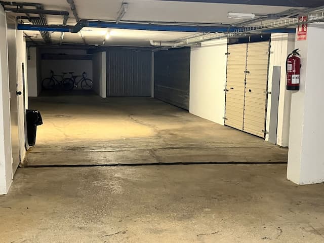 Parking space in Carrer de la Gola, 25, L'Estartit — photo 1