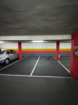 Parking space in C. de Gabriela Mistral, 4, Fuencarral-El Pardo, Madrid — photo 1