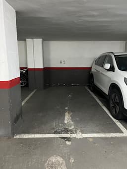 Plaza de garaje en Passeig de Manuel Girona, 14, Les Corts, Barcelona — foto 1